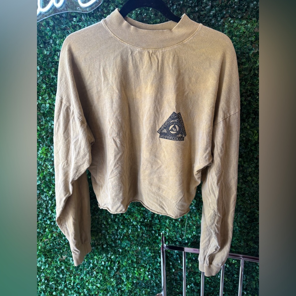 Art x Vintage 90s Hypercolor Longsleeve Top